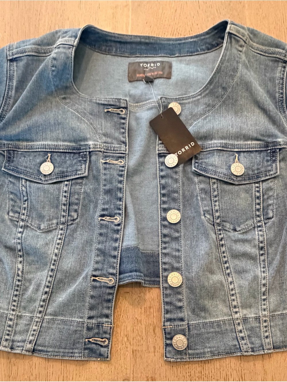Torrid 2X Cropped Jean Jacket